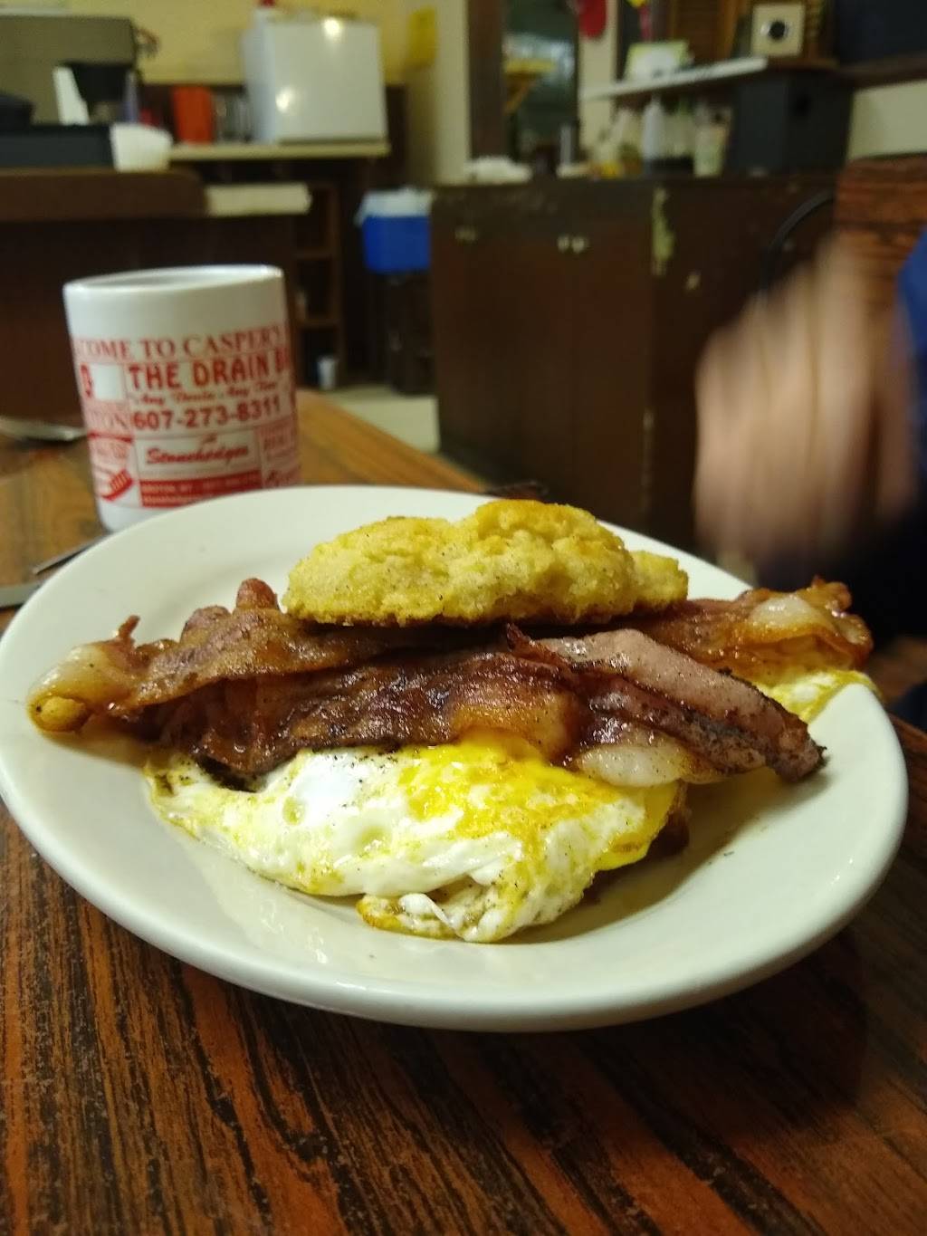 Caspers | restaurant | 1132, 118 Main St, Groton, NY 13073, USA | 6072208347 OR +1 607-220-8347