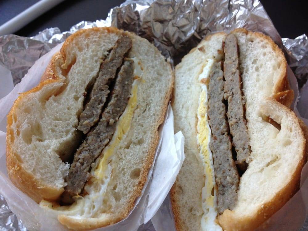 Rockwells | restaurant | 105 Broad St, New York, NY 10004, USA | 2123633030 OR +1 212-363-3030