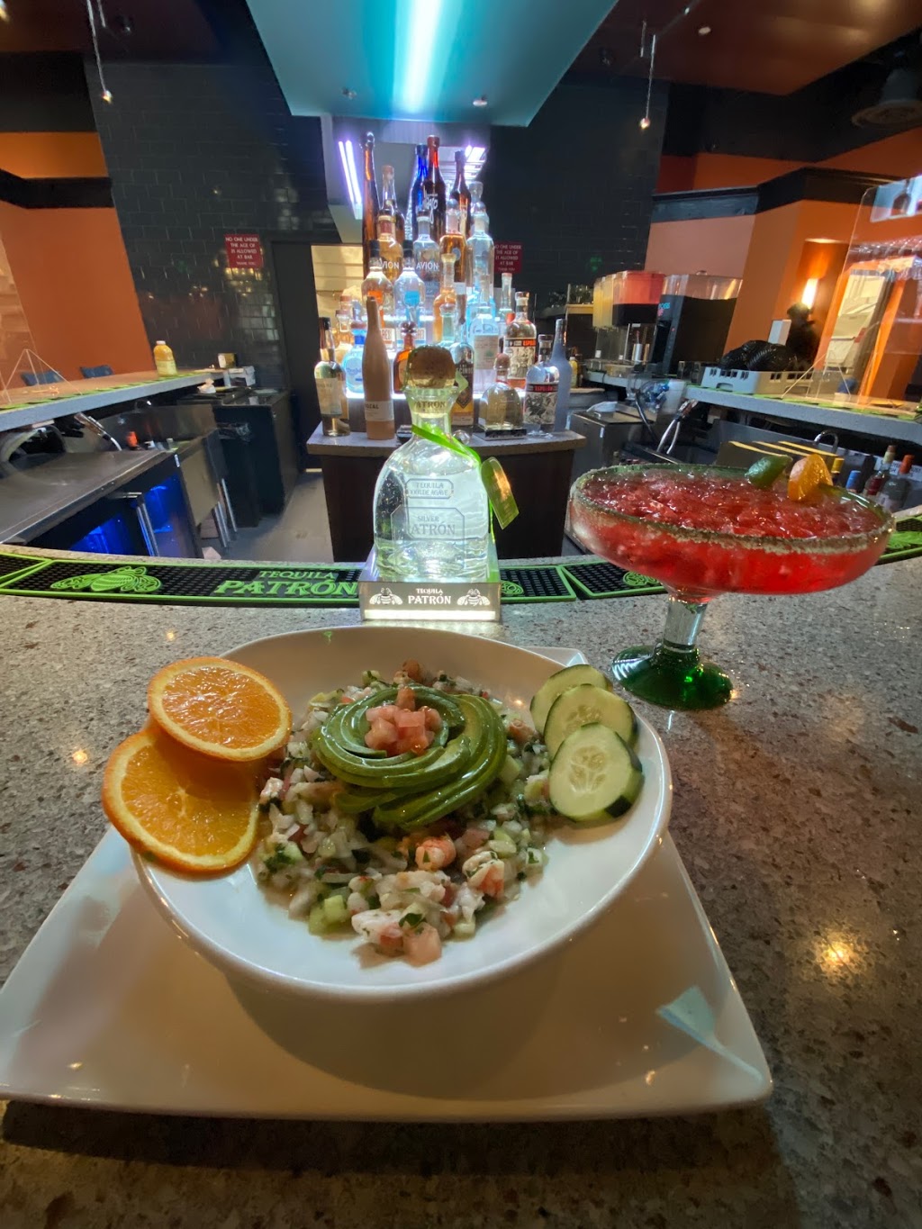 Sol de Mexico Milford | restaurant | East Main Plaza, 350 E Main St, Milford, MA 01757, USA | 5083813473 OR +1 508-381-3473