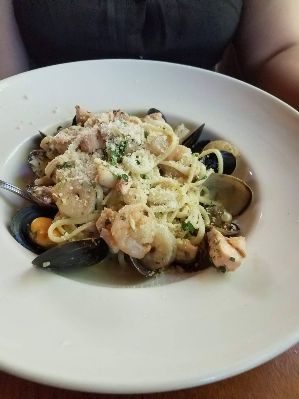 Umbria Glen Ellen | restaurant | 13740 Arnold Dr, Glen Ellen, CA 95442, USA | 7079964401 OR +1 707-996-4401