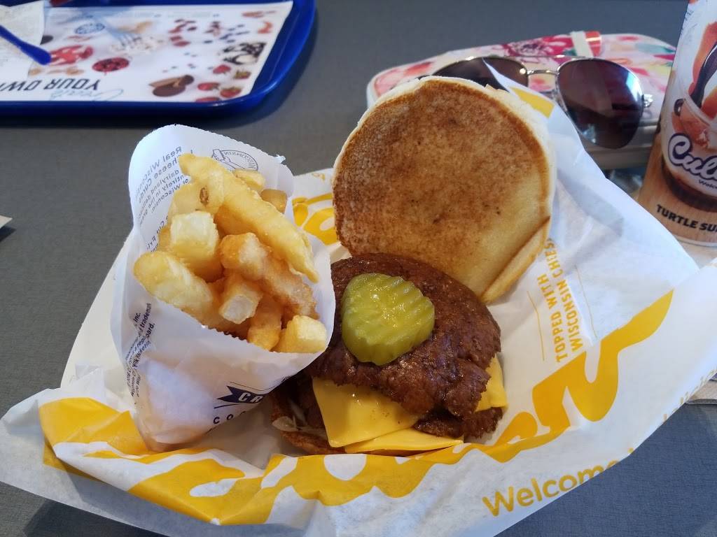 Culvers | restaurant | 1325 E Capitol Dr, Shorewood, WI 53211, USA | 4149624444 OR +1 414-962-4444