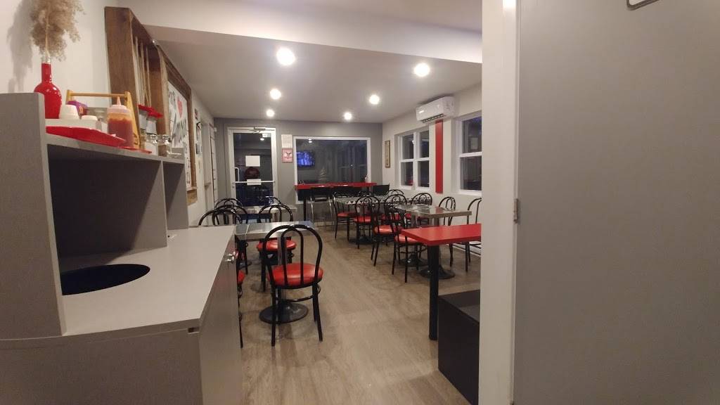 Pignon Rouge | restaurant | 9510 Chemin Sainte-Marguerite, Trois-Rivières, QC G9B 6K5, Canada | 8193770200 OR +1 819-377-0200