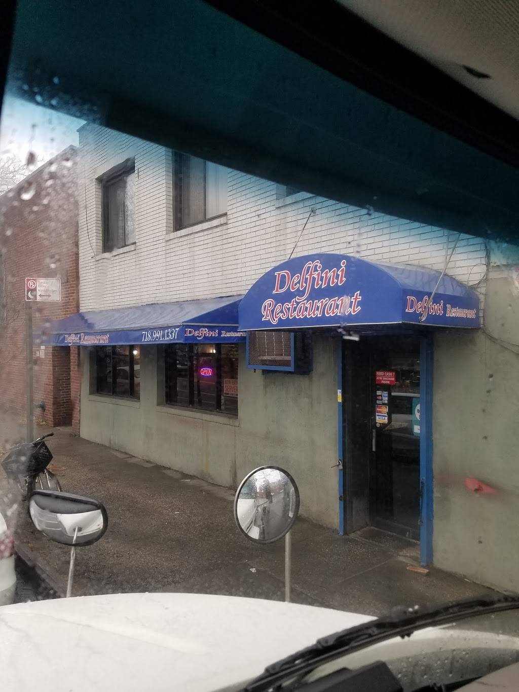 Delfini | restaurant | 500 Tiffany St, Bronx, NY 10474, USA | 7189911337 OR +1 718-991-1337