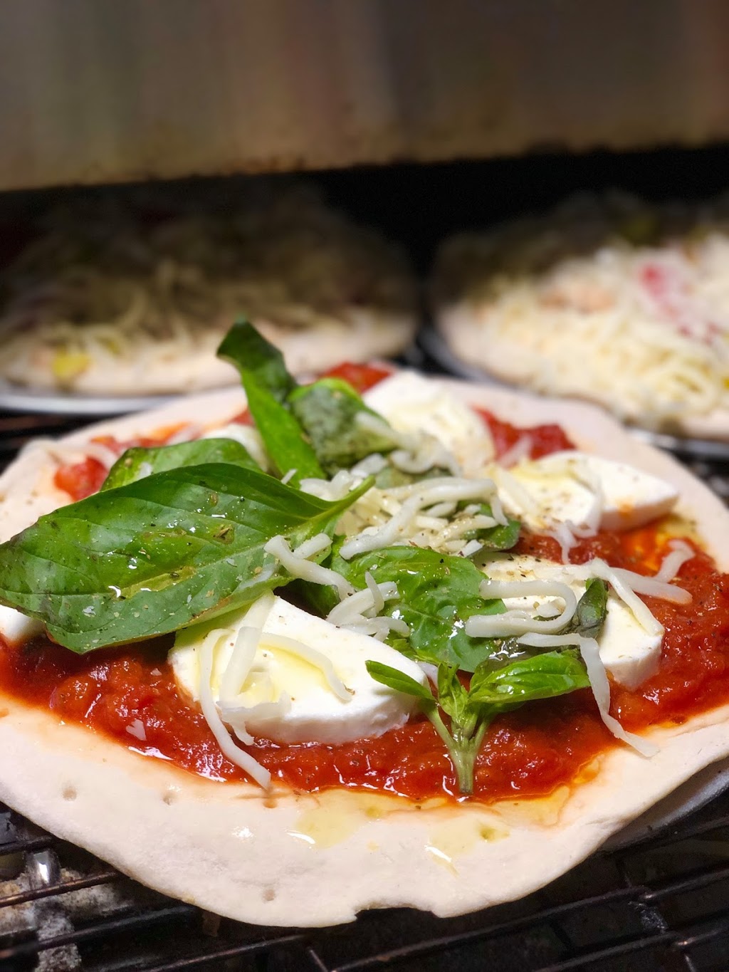 Marios Italian Kitchen Food Truck | restaurant | 343 Wagon Wheel Ln, Chaska, MN 55318, USA | 9522703775 OR +1 952-270-3775