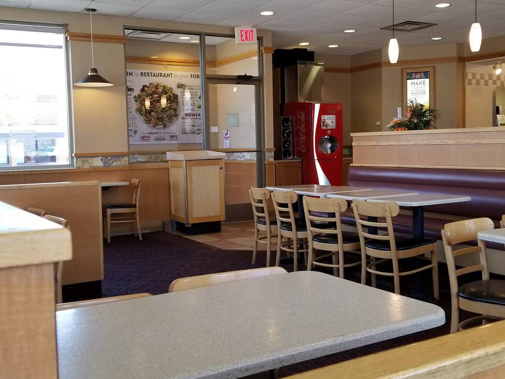 Wendys | restaurant | 3530 8th St SW, Altoona, IA 50009, USA | 5159570373 OR +1 515-957-0373