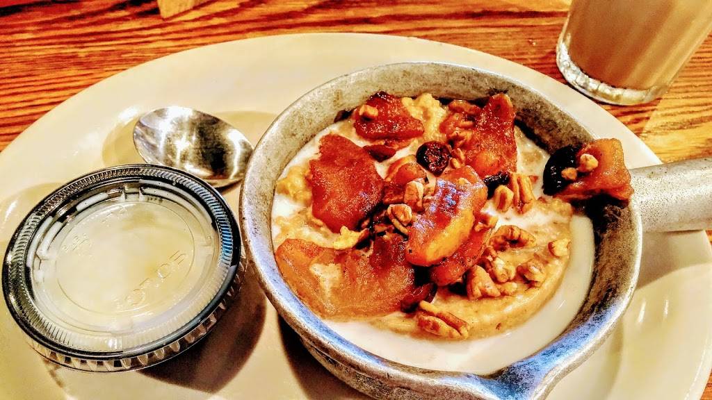 Cracker Barrel Old Country Store | restaurant | 6699 S Semoran Blvd, Orlando, FL 32822, USA | 4072400103 OR +1 407-240-0103