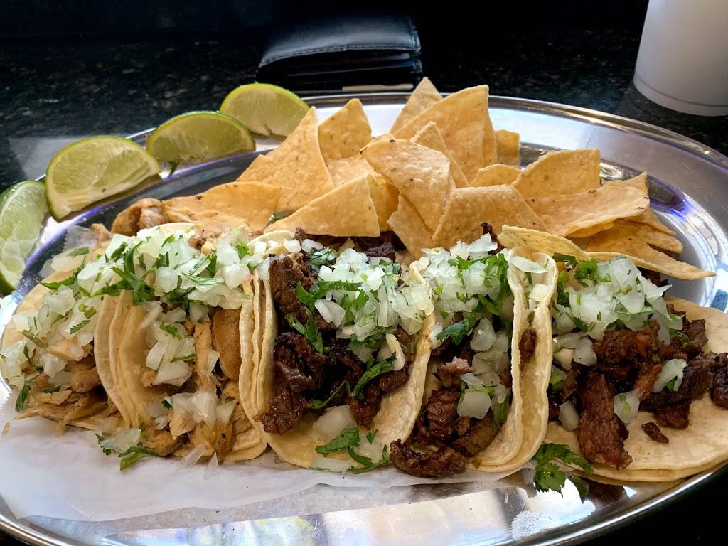 Fast n Fresh Mexican Grill | restaurant | 2480 Tapo St, Simi Valley, CA 93063, USA | 8055784626 OR +1 805-578-4626