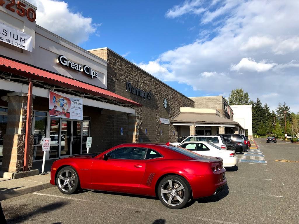 Renton Seafood Restaurant | restaurant | 4250-A NE 4th St, Renton, WA 98059, USA | 4257931368 OR +1 425-793-1368