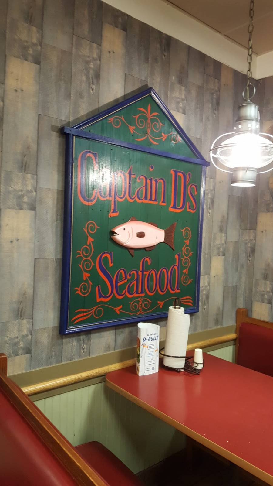 Captain Ds | restaurant | 1215 N 21st St, Newark, OH 43055, USA | 7403661107 OR +1 740-366-1107