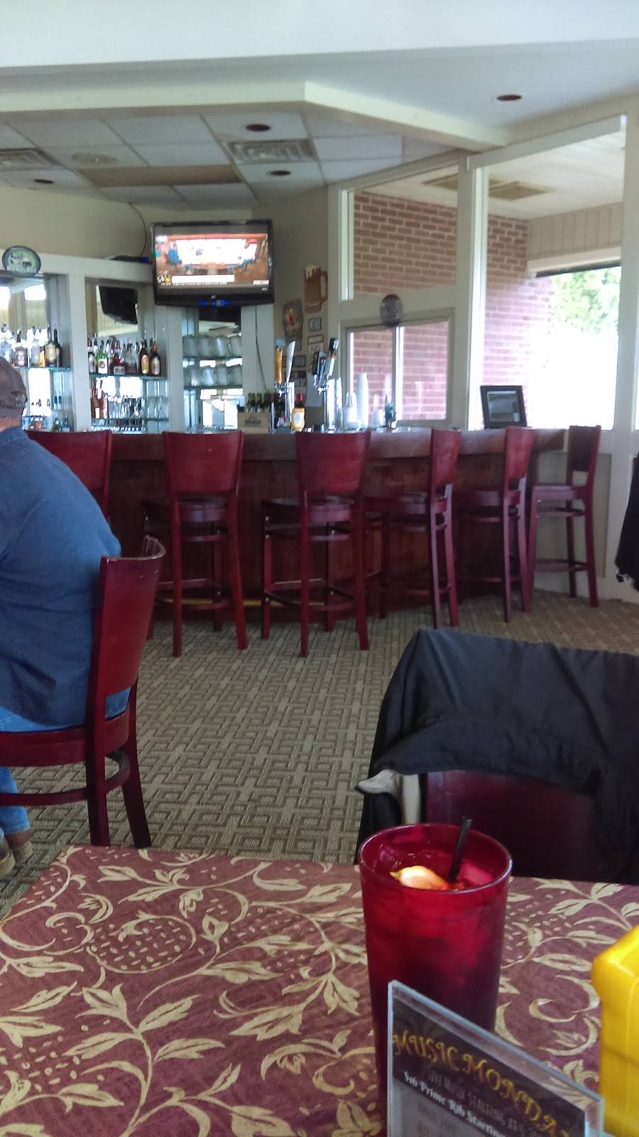 Tanasi Bar & Grill | restaurant | 450 Clubhouse Point, Loudon, TN 37774, USA | 8654589392 OR +1 865-458-9392