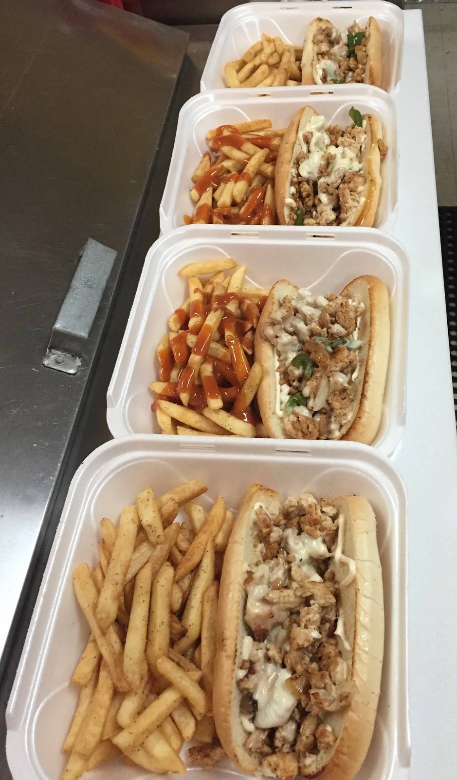 Dels Wings N Things | restaurant | 5141 Turney Rd, Garfield Heights, OH 44125, USA | 2166268220 OR +1 216-626-8220