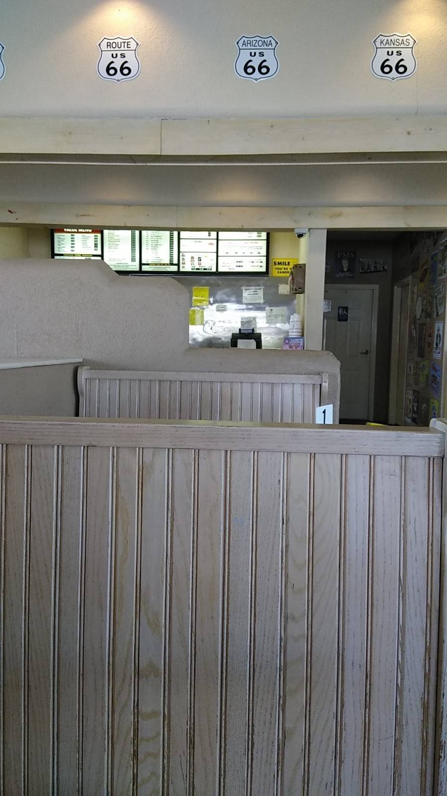 Bionic Burger | restaurant | 3257 E Harry St, Wichita, KS 67218, USA | 3164404966 OR +1 316-440-4966