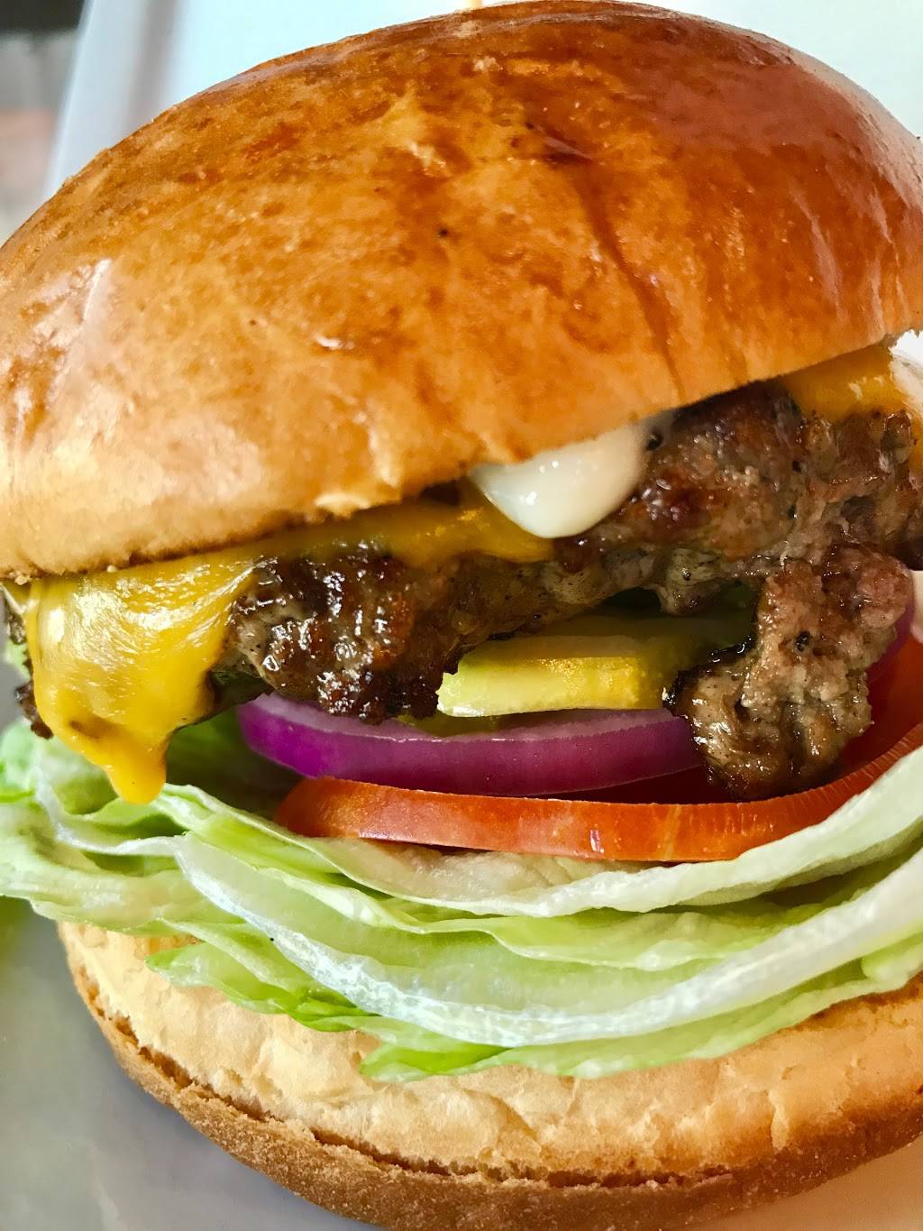 LOT 88 Restaurant & Bar | restaurant | 8988 Brooks Rd S, Windsor, CA 95492, USA | 7076200750 OR +1 707-620-0750