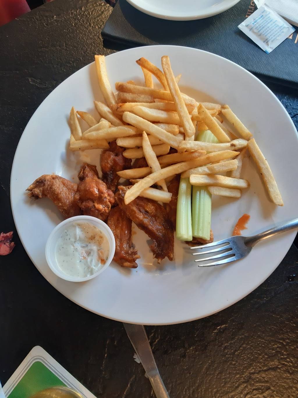 Willie Stouts | restaurant | 2175 Sheppard Ave E, North York, ON M2J 5B8, Canada | 4164990383 OR +1 416-499-0383