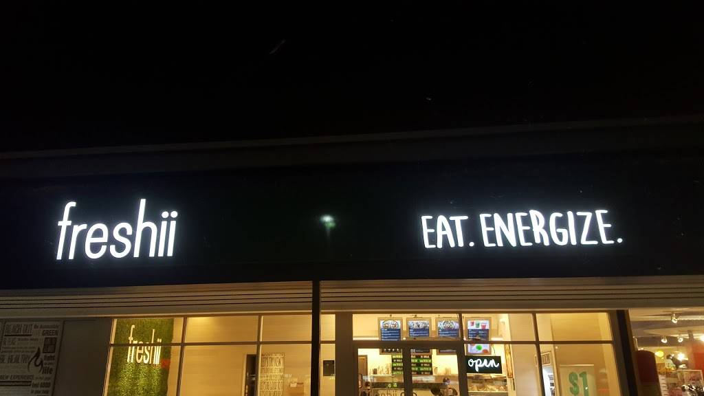 Freshii | restaurant | 101 Osler Dr, Dundas, ON L9H 4H4, Canada | 9056282800 OR +1 905-628-2800