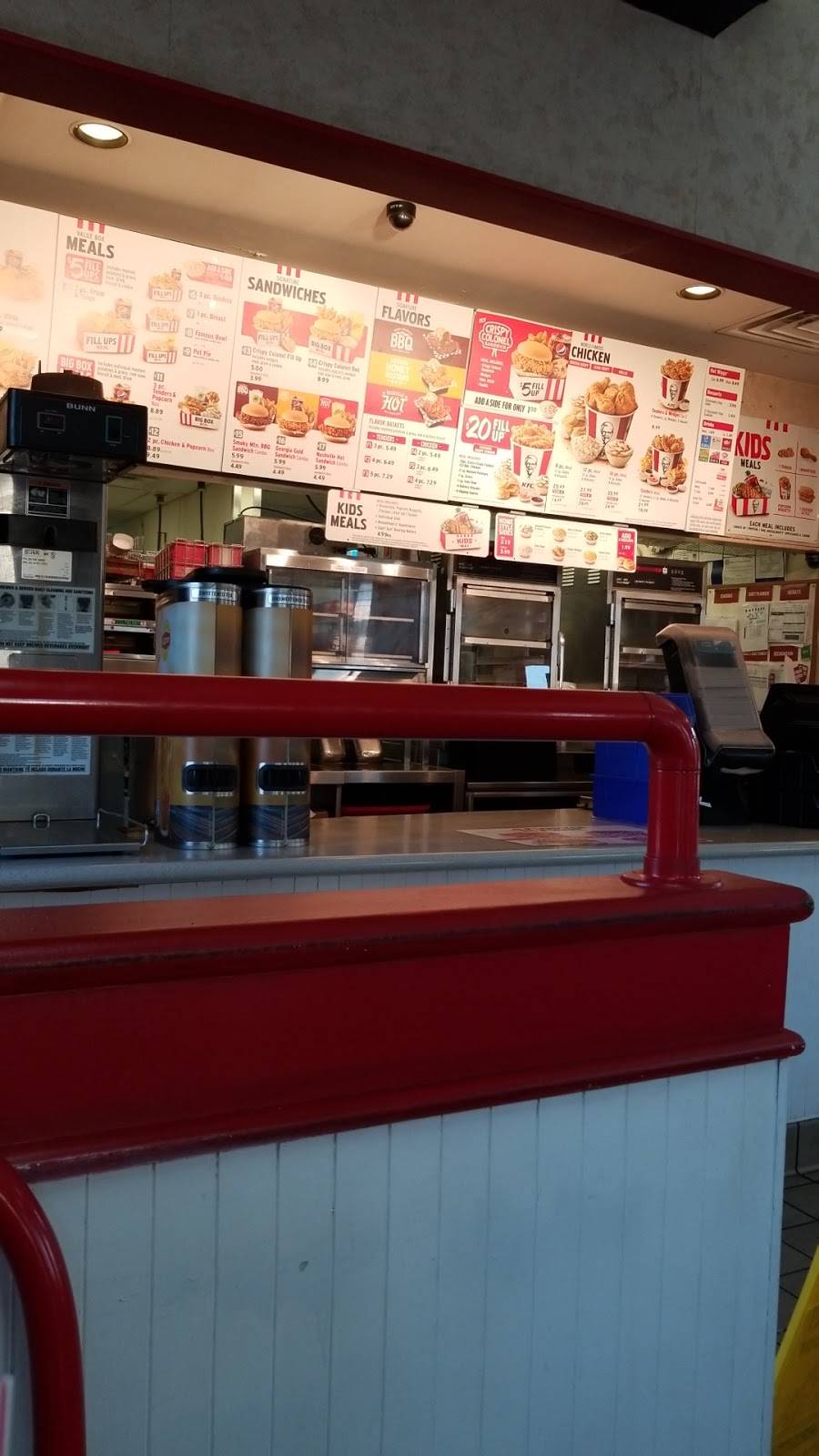 KFC | restaurant | 243 S Cedar Ridge Dr, Duncanville, TX 75116, USA | 9722966277 OR +1 972-296-6277