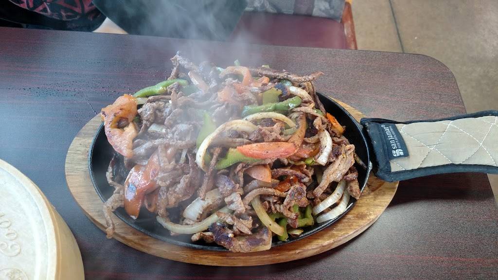 Forasteros Mexican Food | restaurant | 1100 Coors Blvd SW, Albuquerque, NM 87121, USA | 5055453897 OR +1 505-545-3897