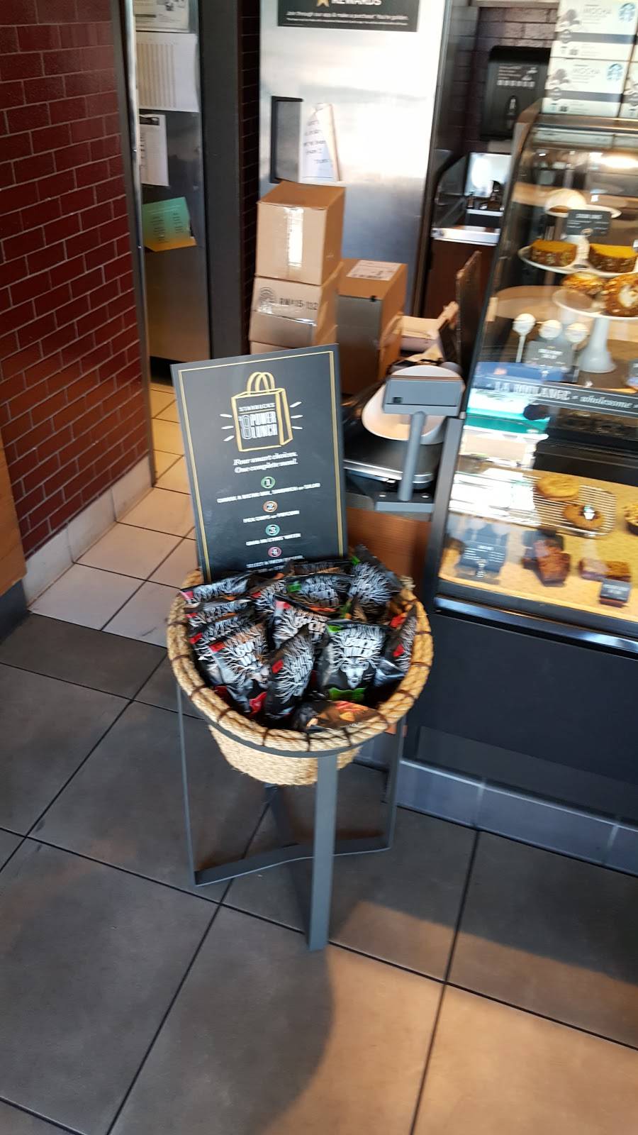 Starbucks | cafe | 1640 Camino Del Rio N #1228, San Diego, CA 92108, USA | 6196883052 OR +1 619-688-3052