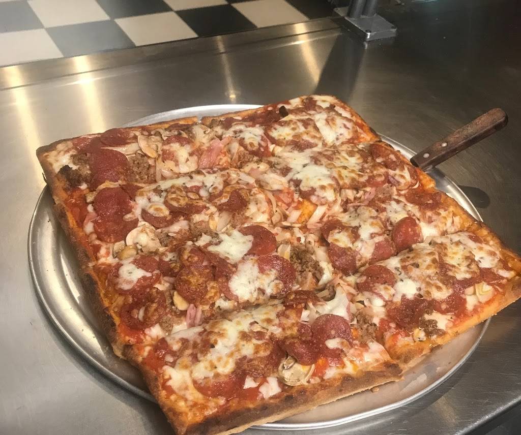 Pizza Ave | restaurant | 1555 Semoran Blvd, Winter Park, FL 32792, USA | 3213254243 OR +1 321-325-4243