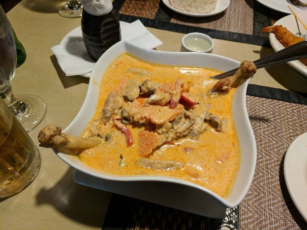 Leela Thai Restaurant | restaurant | 9725 Mission Gorge Rd, Santee, CA 92071, USA | 6193344019 OR +1 619-334-4019