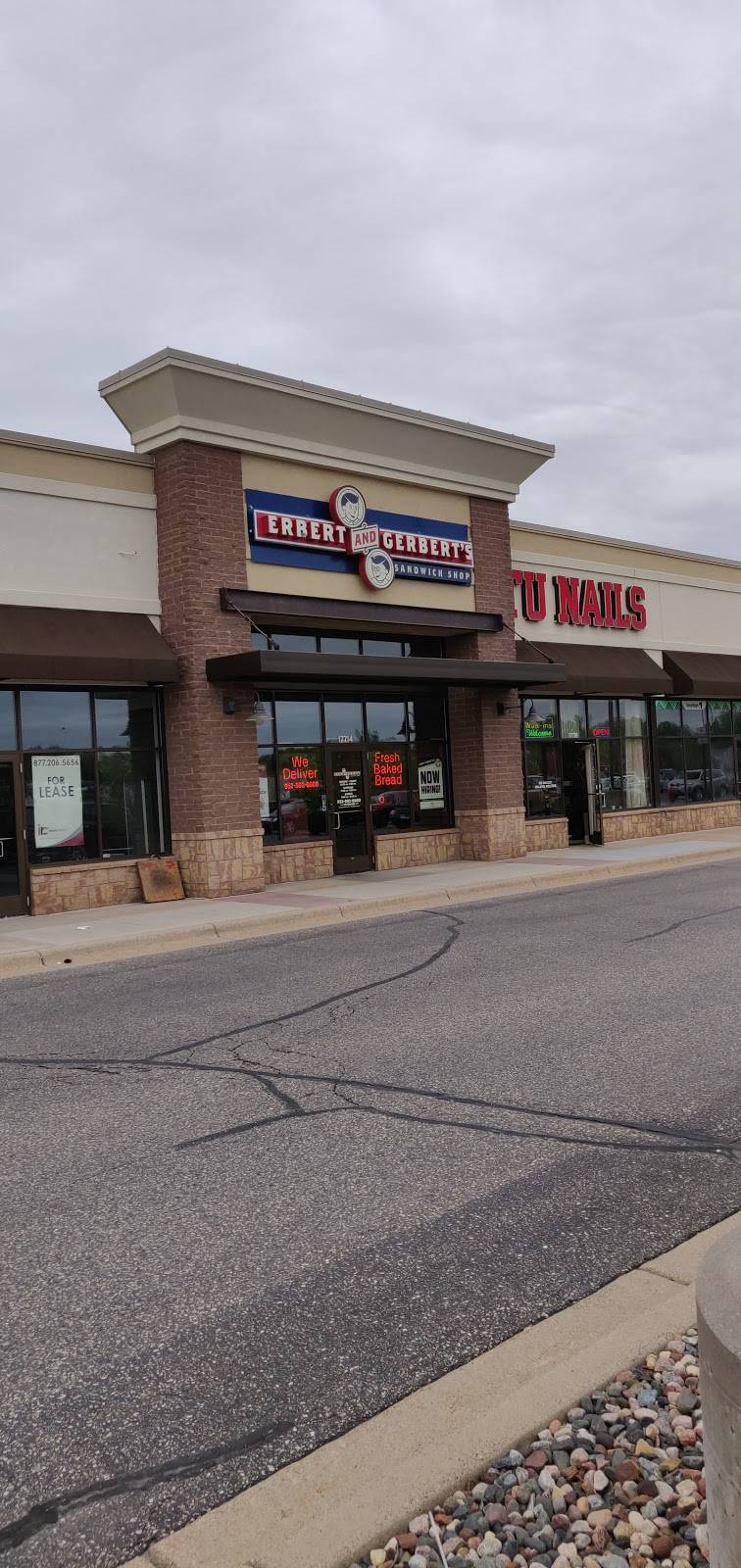 Erbert and Gerberts | meal delivery | 17714 Kenwood Trail, Lakeville, MN 55044, USA | 9528920800 OR +1 952-892-0800