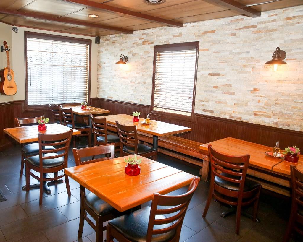 Casa dPaco | restaurant | 73 Warwick St, Newark, NJ 07105, USA | 8623079466 OR +1 862-307-9466