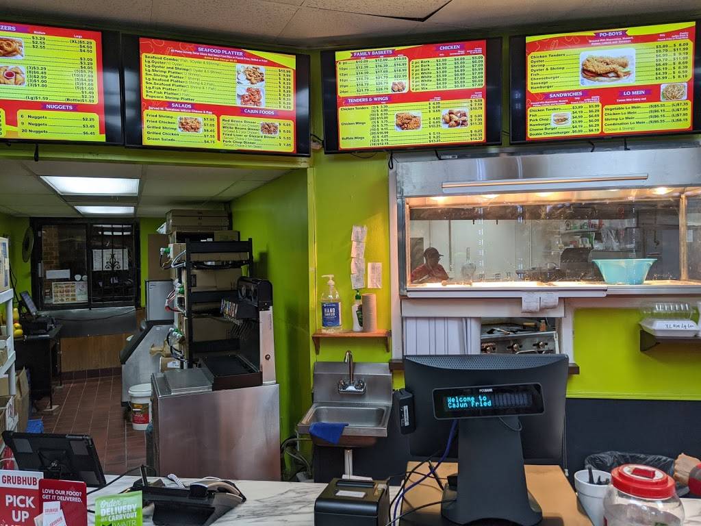 Cajun fried chicken and seafood | restaurant | 810 SE Evangeline Thruway, Lafayette, LA 70501, USA | 3373451129 OR +1 337-345-1129