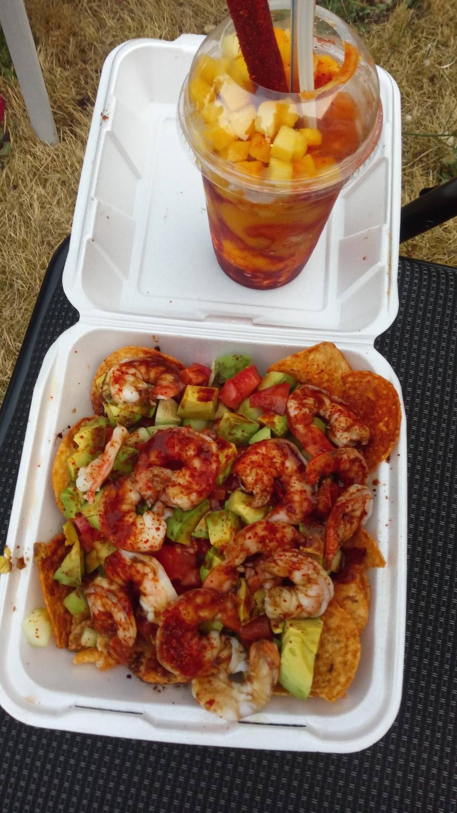 Antojitos Locos | restaurant | 123 SW 152nd St, Burien, WA 98166, USA | 2064788741 OR +1 206-478-8741