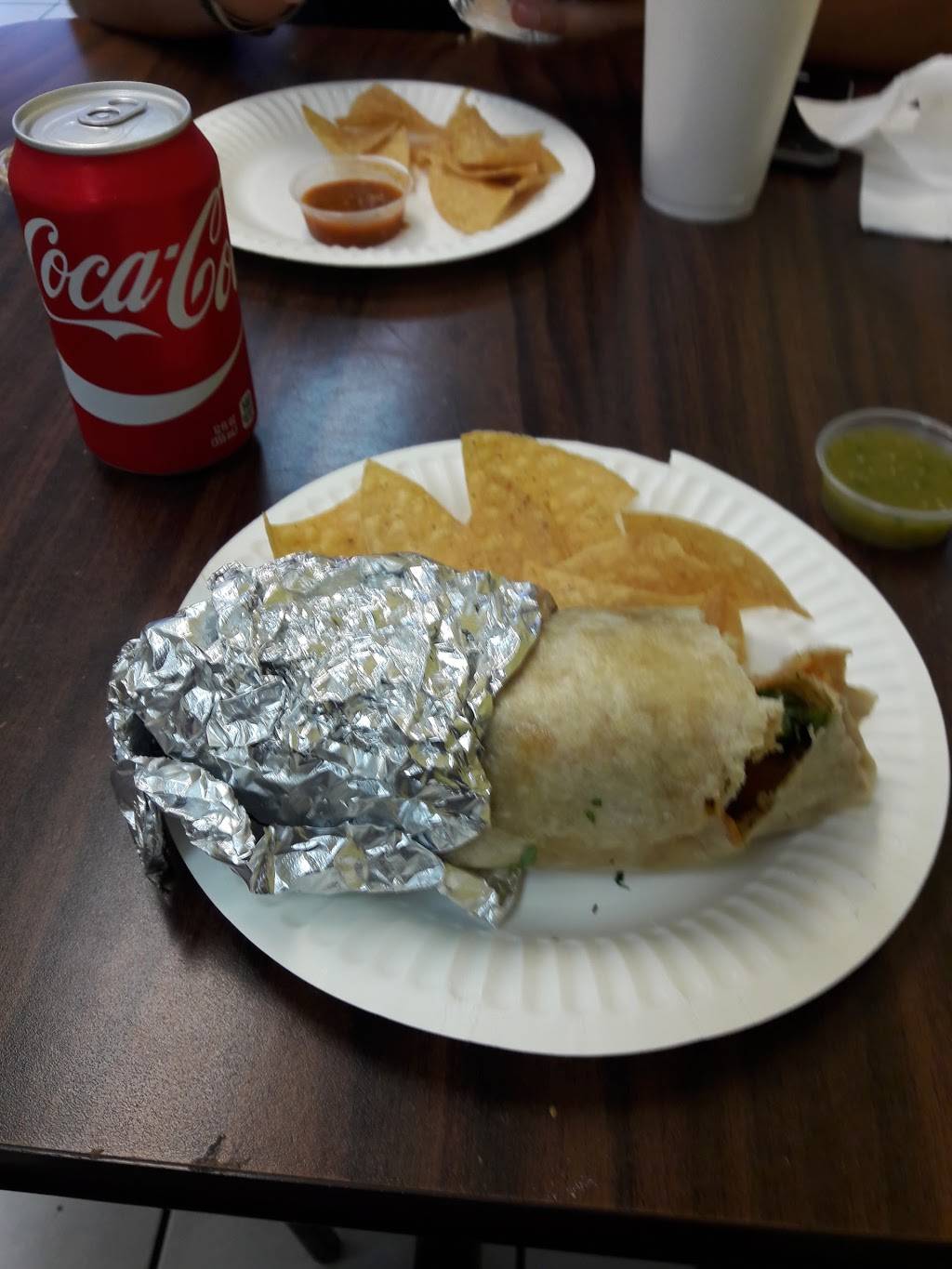 El Caporal #1 | restaurant | 13634 Foothill Blvd, Sylmar, CA 91342, USA | 8183626265 OR +1 818-362-6265