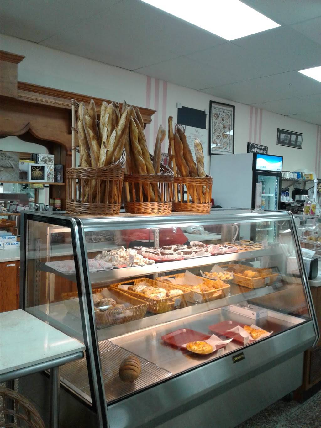 Jacquelines Bakery & Café | bakery | 906 E New Haven Ave, Melbourne, FL 32901, USA | 3213126594 OR +1 321-312-6594