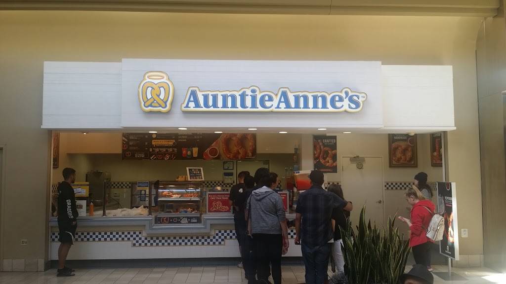Auntie Annes | cafe | 32 Serramonte Shopping Center A, Daly City, CA 94015, USA | 6507578716 OR +1 650-757-8716