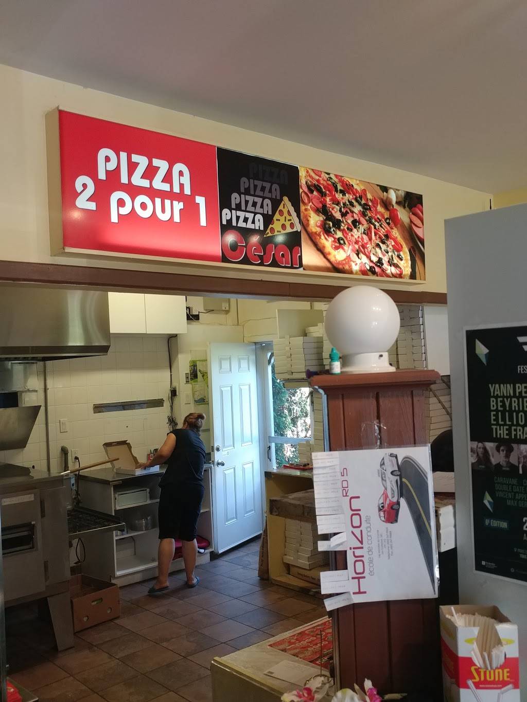 PIZZA CÉSAR | restaurant | 200 Chemin Saint-Féréol, Les Cèdres, QC J7T 1J3, Canada | 4504522727 OR +1 450-452-2727