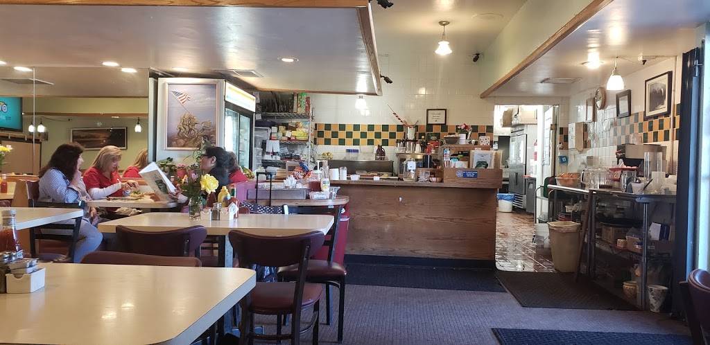 Lilys Cafe | restaurant | 23700 Lyons Ave, Newhall, CA 91321, USA | 6612599656 OR +1 661-259-9656