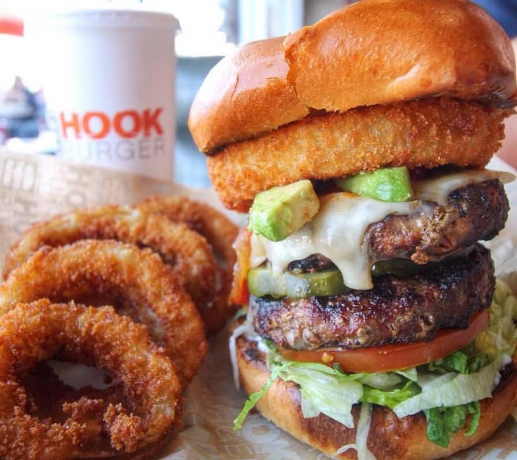 Hook Burger | restaurant | 24369 Magic Mountain Pkwy, Santa Clarita, CA 91355, USA | 6612532000 OR +1 661-253-2000