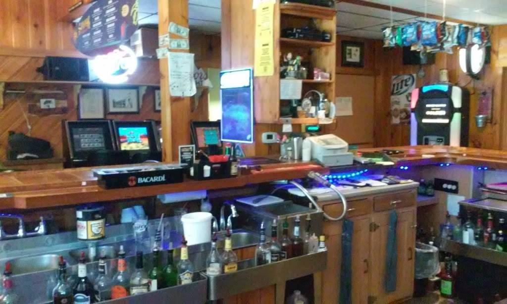 Wood Lake Resort | restaurant | W7115 Dakota Ave, Westfield, WI 53964, USA | 6082964129 OR +1 608-296-4129