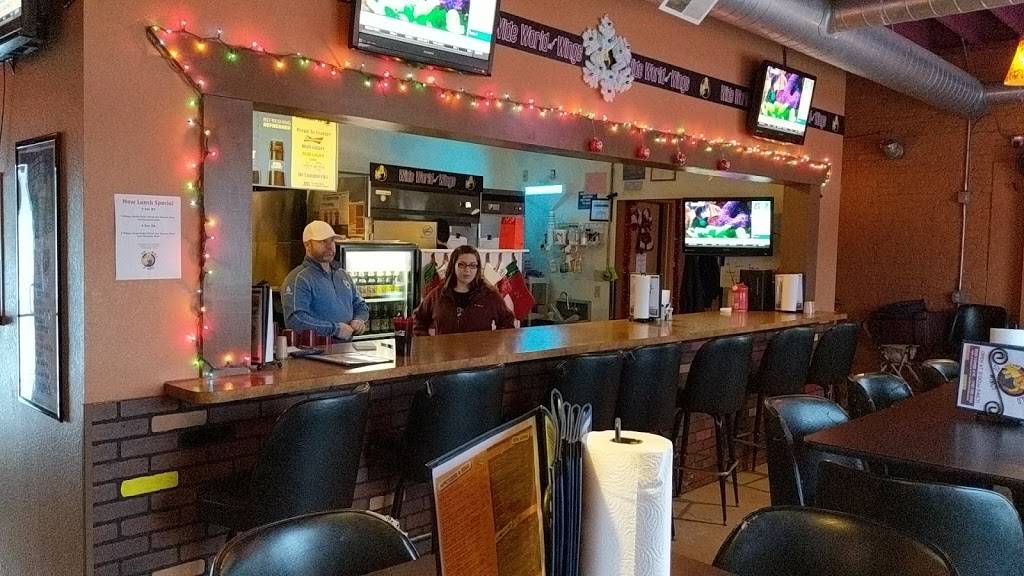 Wide World of Wings | restaurant | 5729 Tower Ave, Superior, WI 54880, USA | 7153921342 OR +1 715-392-1342