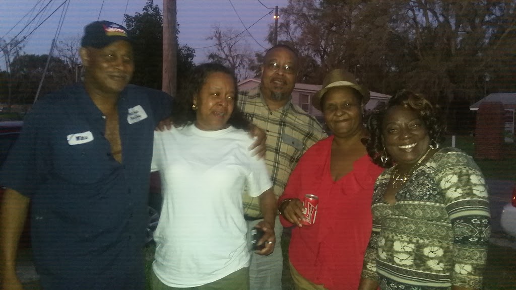 Franks Fry House & Market | restaurant | 1428 SW Jackson Ave, Madison, FL 32340, USA | 8509734538 OR +1 850-973-4538