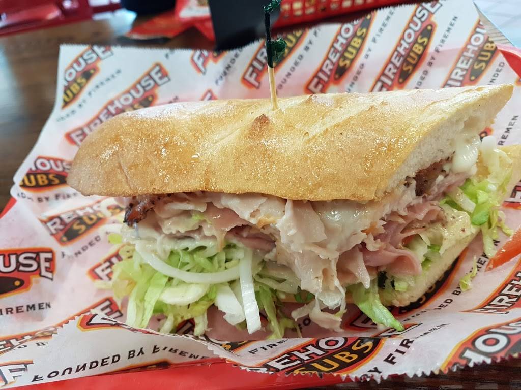 Firehouse Subs | restaurant | 2901 Major MacKenzie Dr W, Maple, ON L6A 3N9, Canada | 9058320002 OR +1 905-832-0002