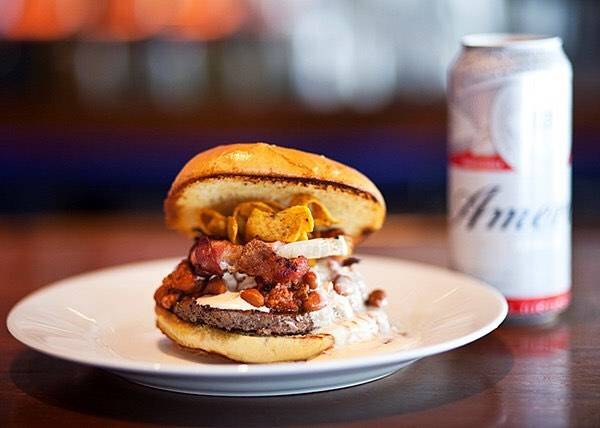 PS Tavern | restaurant | 11 W Bay St, Savannah, GA 31401, USA | 9124955145 OR +1 912-495-5145