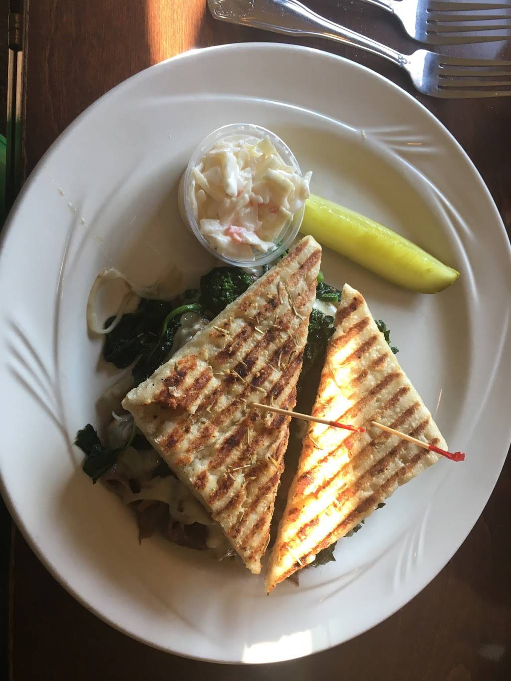 Villaris Lakeside Restaurant | restaurant | 2375 Sicklerville Rd, Sicklerville, NJ 08081, USA | 8562285244 OR +1 856-228-5244