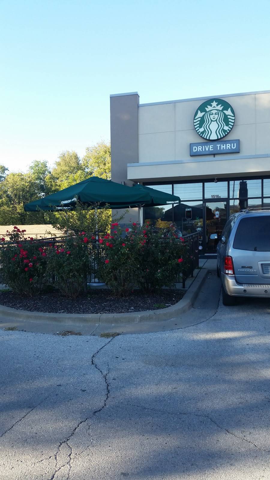 Starbucks | cafe | 1516 A East 23rd St S, Independence, MO 64055, USA | 8168363093 OR +1 816-836-3093