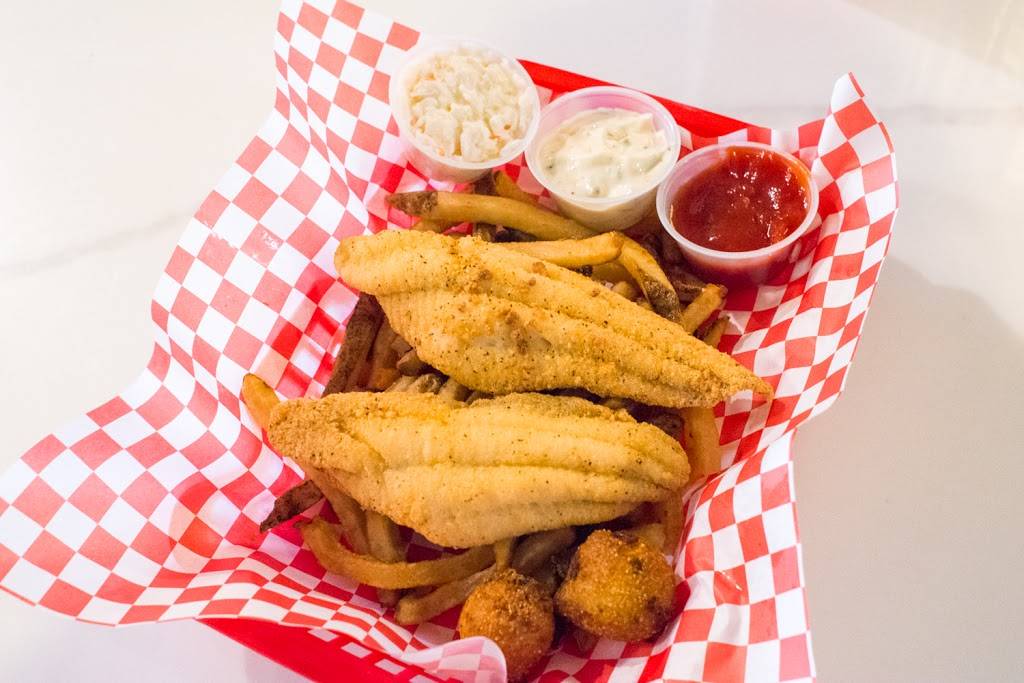 Dyers Cafe | restaurant | 101 N Center St, Collierville, TN 38017, USA | 9018507750 OR +1 901-850-7750