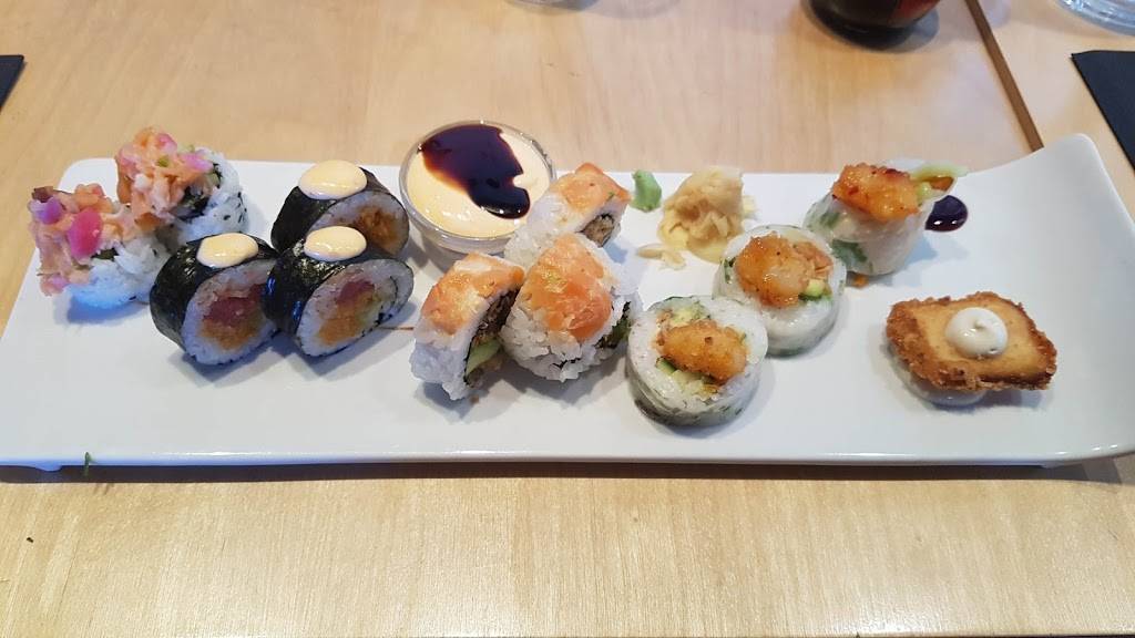 Sushi Taxi | restaurant | 1001 Rte de lÉglise, Québec, QC G1V 3V7, Canada | 4186537775 OR +1 418-653-7775