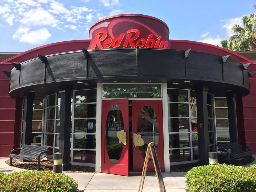 Red Robin Gourmet Burgers and Brews | restaurant | 3903 Grand Ave, Chino, CA 91710, USA | 9095917909 OR +1 909-591-7909