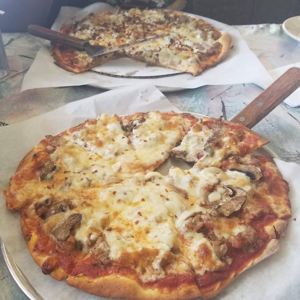 Johns Pizzeria Ristorante & Lounge | meal delivery | 2104 N Western Ave, Chicago, IL 60647, USA | 7733841755 OR +1 773-384-1755