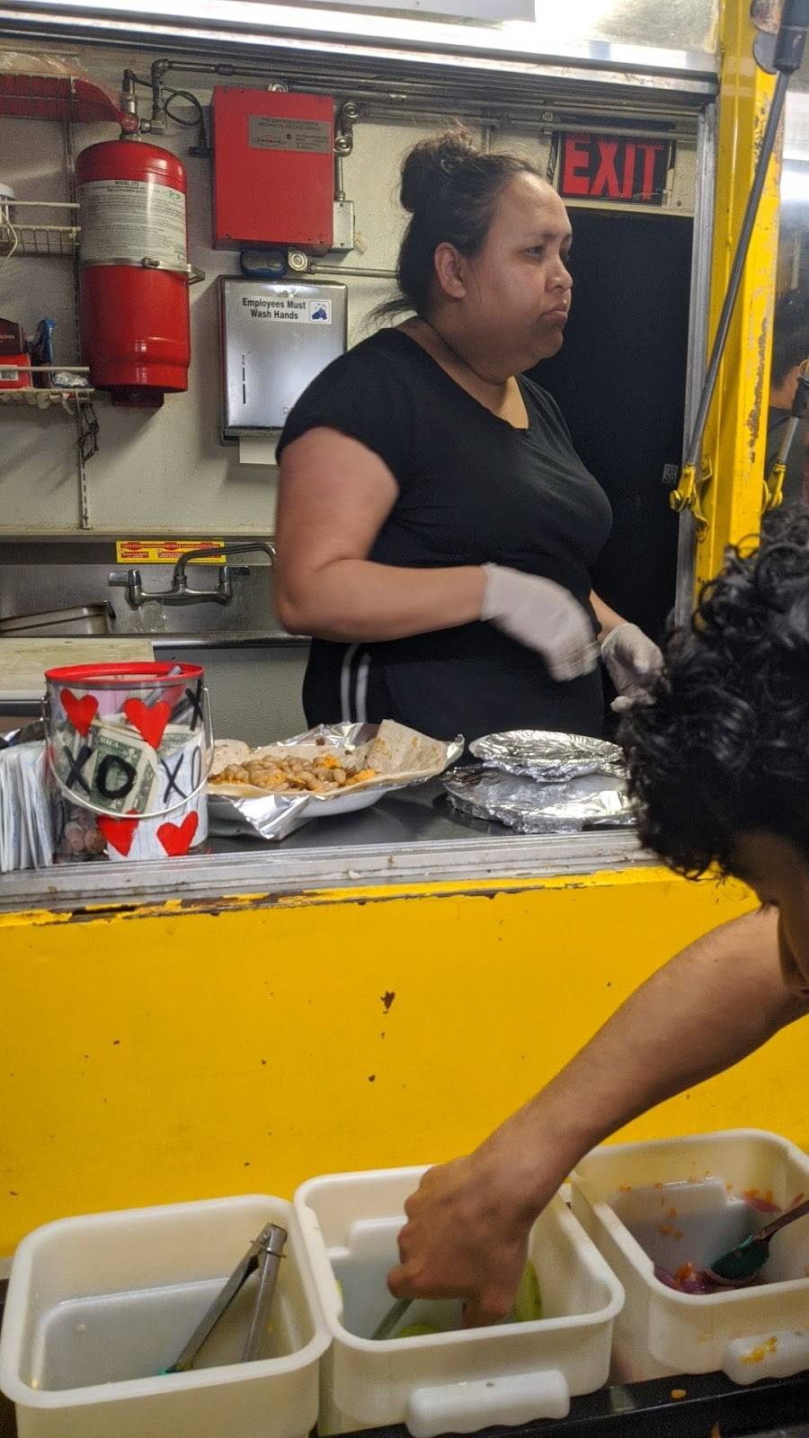 Tacos Brunos | restaurant | 2900 E Belmont Ave, Fresno, CA 93701, USA | 3239288315 OR +1 323-928-8315