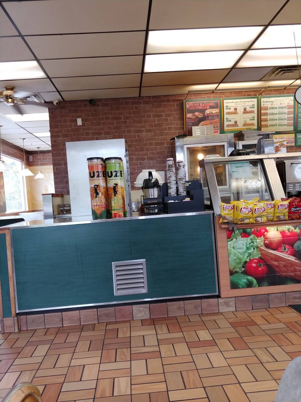 Subway | restaurant | 839 Newville Rd, Orland, CA 95963, USA | 5308655252 OR +1 530-865-5252