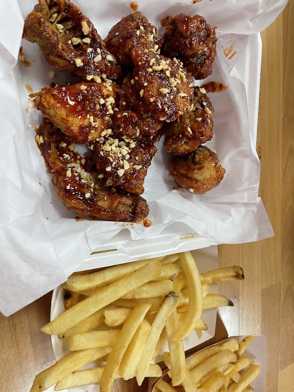 El Mano Pollo | restaurant | 7245 N Pecos St, Denver, CO 80221, USA | 3034272777 OR +1 303-427-2777