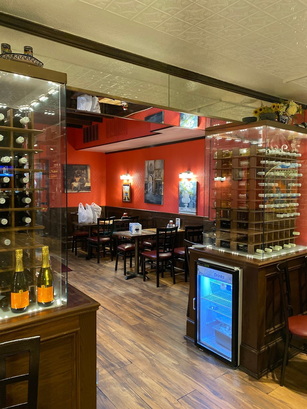 Grand Canyon | restaurant | 143 Montague St, Brooklyn, NY 11201, USA | 3478896670 OR +1 347-889-6670