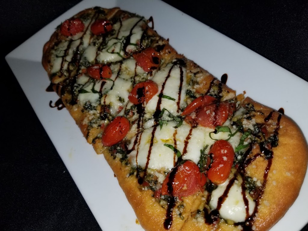 Piggys Cafe | restaurant | 69 Hawthorn St, Hartford, CT 06105, USA | 8607289912 OR +1 860-728-9912